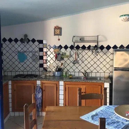 Vera Trifamigliare Con Ingresso Diretto 20 Mt Al Mare Clima Wi-fi Bbq *