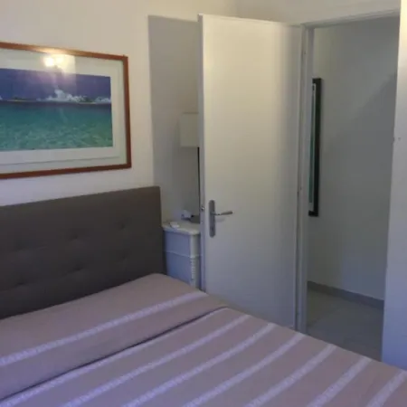 Vera Trifamigliare Con Ingresso Diretto 20 Mt Al Mare Clima Wi-fi Bbq Casa de Férias *