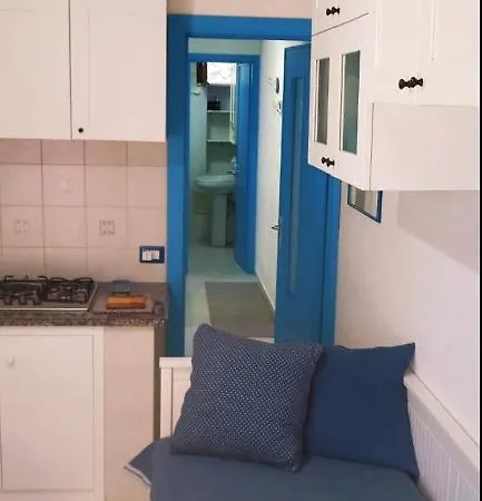 Casa de Férias Vera Trifamigliare Con Ingresso Diretto 20 Mt Al Mare Clima Wi-fi Bbq Cala Liberotto