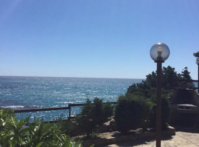Vera Trifamigliare Con Ingresso Diretto 20 Mt Al Mare Clima Wi-fi Bbq بيت للعطل كالا ليبيروتو