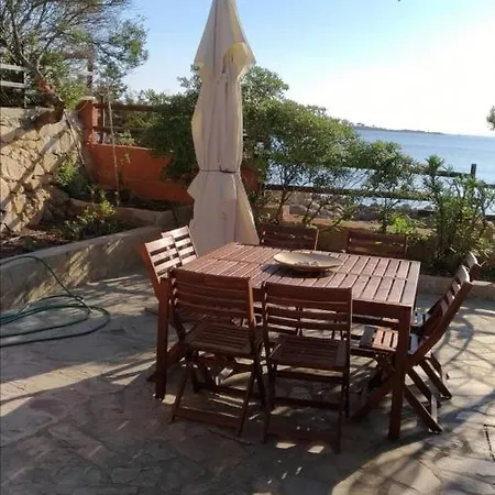 Vera Trifamigliare Con Ingresso Diretto 20 Mt Al Mare Clima Wi-fi Bbq Vakantiehuis