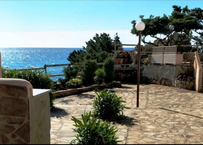 Vera Trifamigliare Con Ingresso Diretto 20 Mt Al Mare Clima Wi-fi Bbq * Cala Liberotto